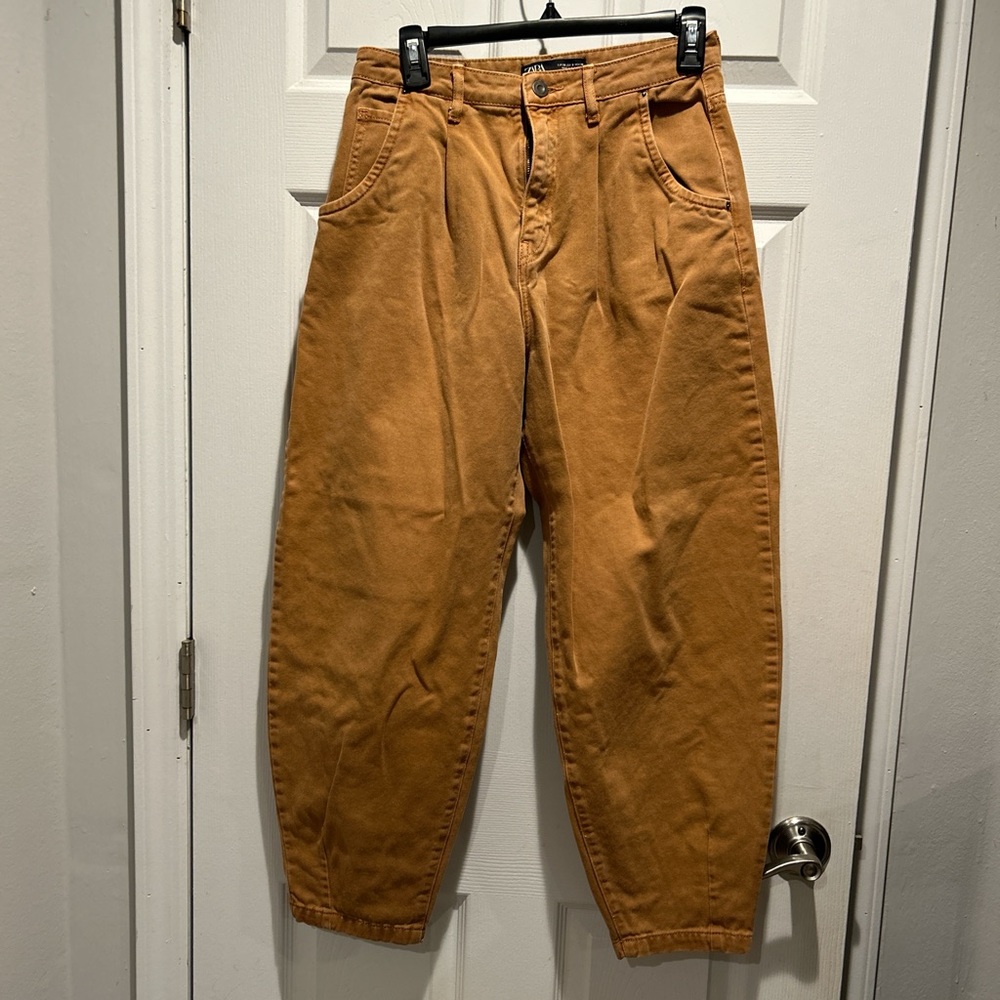 Zara Brown Balloon Jean